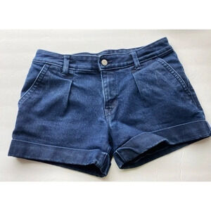 Gap • Navy Blue Pleated Cuff Shorts
